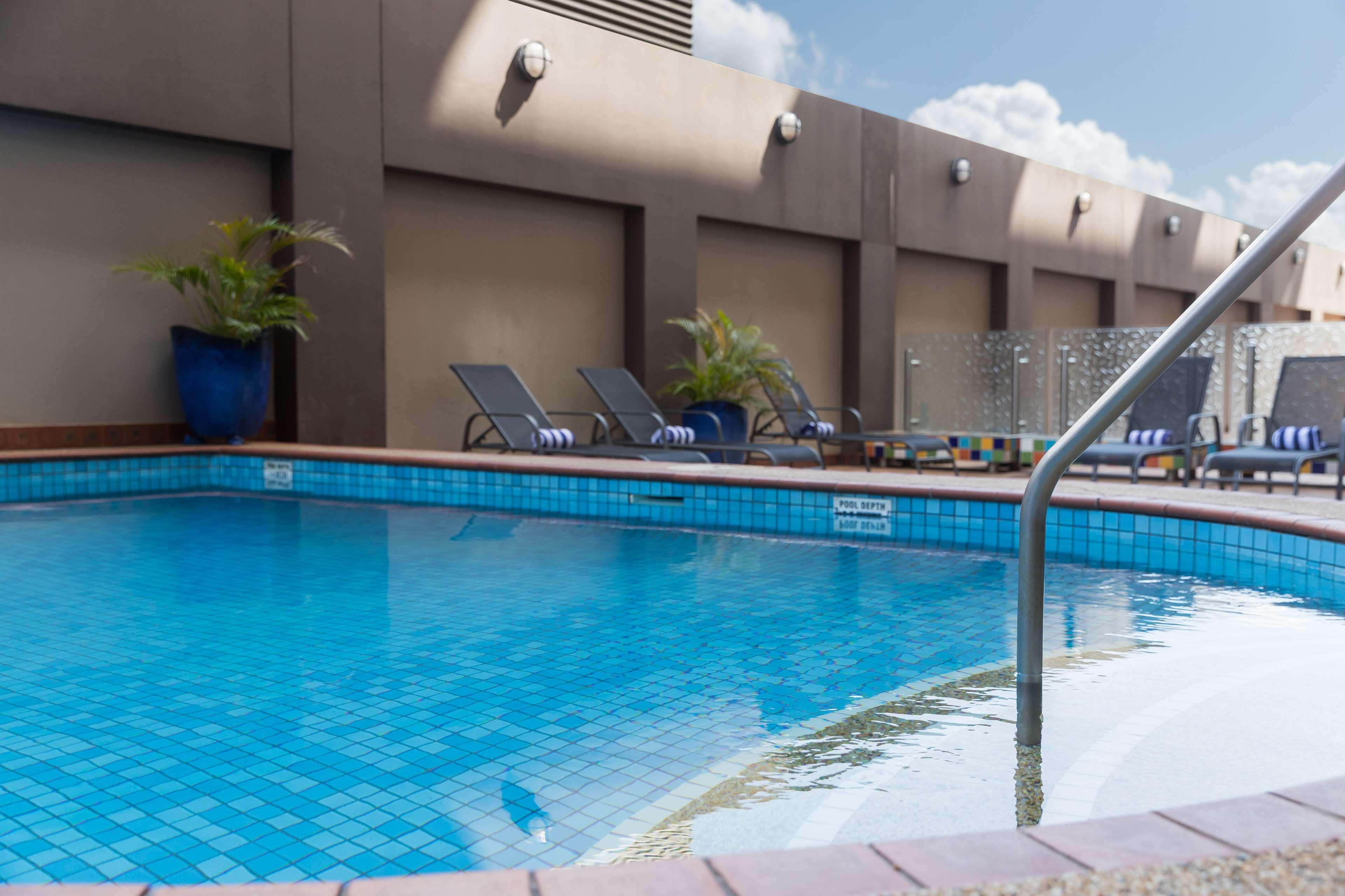ริดเจส ดาร์วิน เซ็นทรัล Hotel ภายนอก รูปภาพ